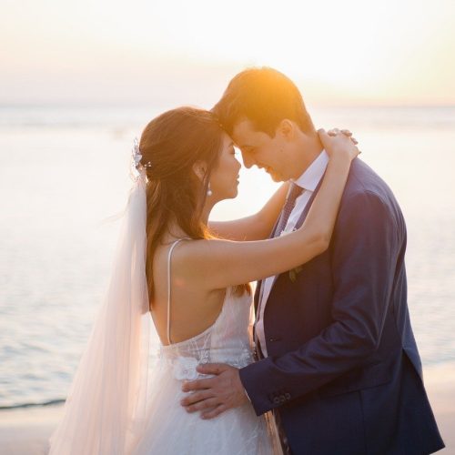 sunset-couple-wedding-5584004.jpg